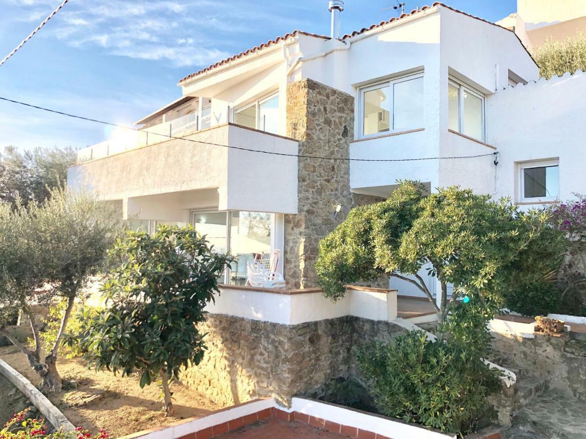 Chalet Doble Almadraba Villa Roses Exterior photo