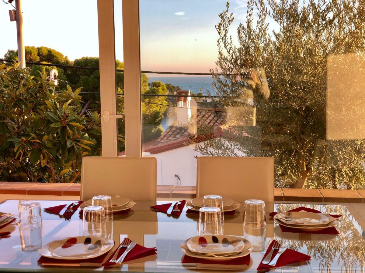 Chalet Doble Almadraba Villa Roses Exterior photo