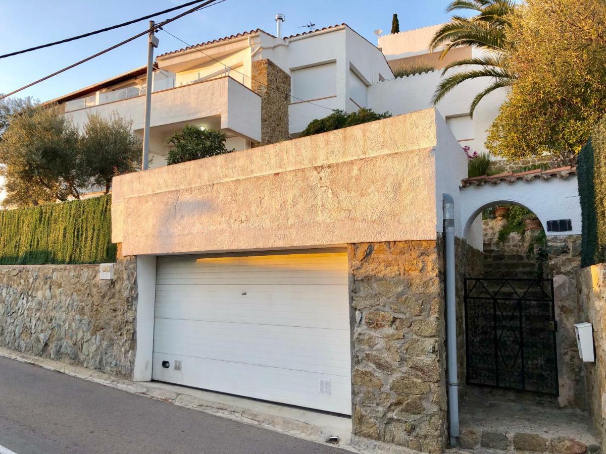 Chalet Doble Almadraba Villa Roses Exterior photo